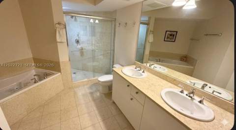 20000 E Country Club Dr 601, Aventura FL - photo 7 of 25