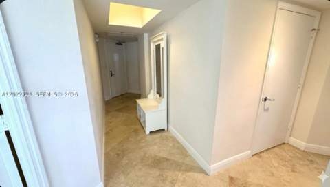 20000 E Country Club Dr 601, Aventura FL - photo 9 of 25