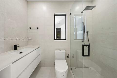 2096 Alamanda Dr, North Miami FL - photo 18 of 60