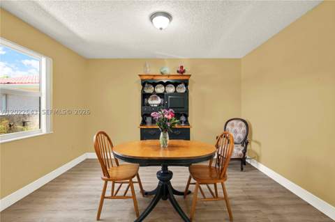 10813 SW 158th Ln, Miami FL - photo 10 of 37