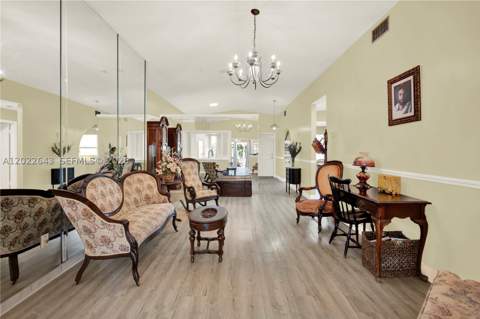 10813 SW 158th Ln, Miami FL - photo 14 of 37