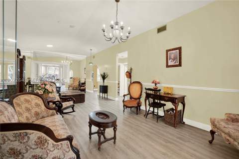 10813 SW 158th Ln, Miami FL - photo 15 of 37