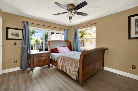 10813 SW 158th Ln, Miami FL - photo 22 of 37
