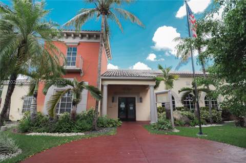 8245 Lake Dr 308, Doral FL - photo 16 of 25