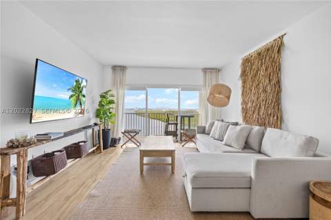 300 Bayview Dr 1504, Sunny Isles Beach FL - photo 21 of 37