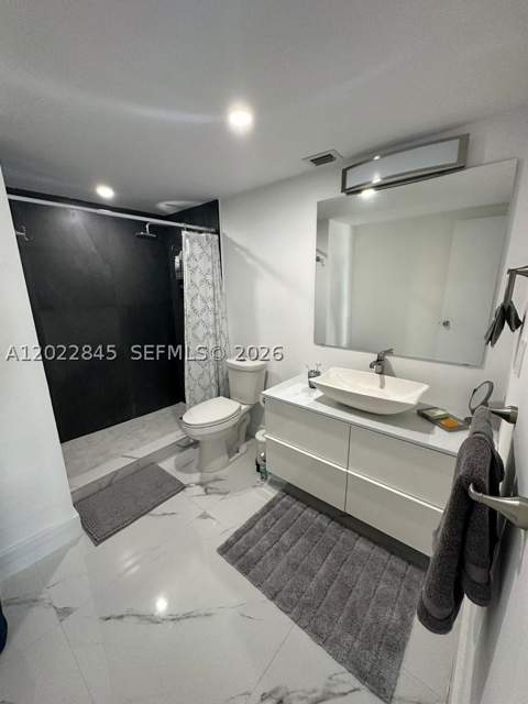 19390 Collins Ave 817, Sunny Isles Beach FL - photo 23 of 39