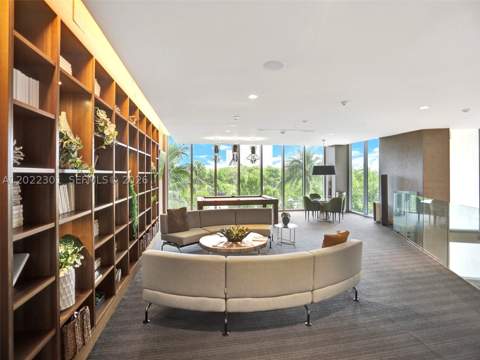 16385 N Biscayne Blvd 403, North Miami Beach FL - photo 22 of 26