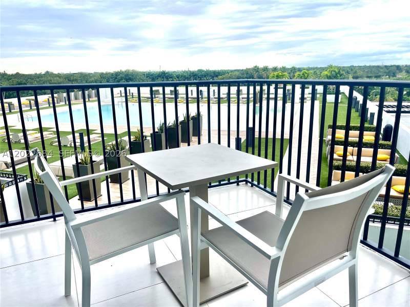 1 bedroom Condominium at 5252 NW 85th Ave 406, 5252 PASEO CONDO, Doral — photo 2
