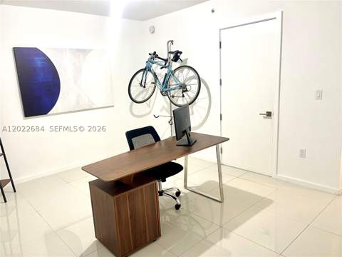 5252 NW 85th Ave 406, Doral FL - photo 9 of 26