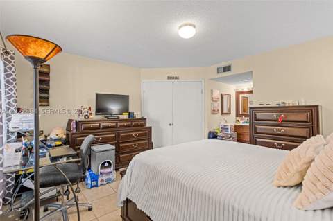 12927 SW 88th Ln A205, Miami FL - photo 8 of 19