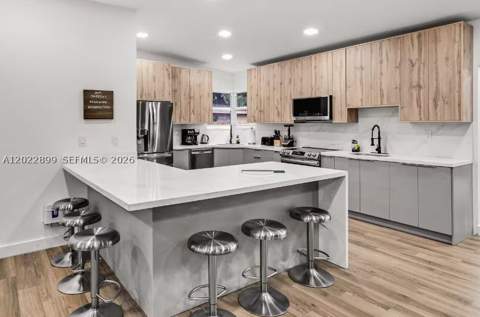 17621 NE 7th Ave, Miami FL - photo 16 of 55