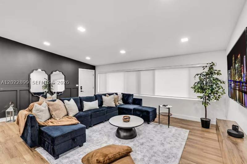 3 bedroom SingleFamilyResidence at 17621 NE 7th Ave, Highland Manor Sec 3, Miami — photo 4