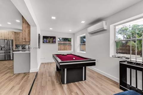 17621 NE 7th Ave, Miami FL - photo 7 of 55