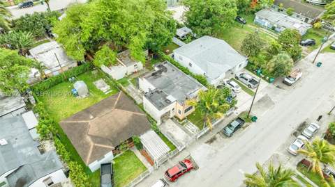1122 NW 38th St, Miami FL - photo 22 of 23