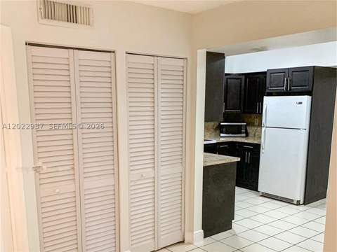 15355 SW 76th Ter 106, Miami FL - photo 11 of 36
