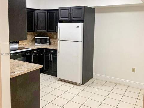 15355 SW 76th Ter 106, Miami FL - photo 12 of 36