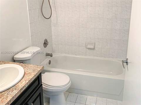 15355 SW 76th Ter 106, Miami FL - photo 17 of 36