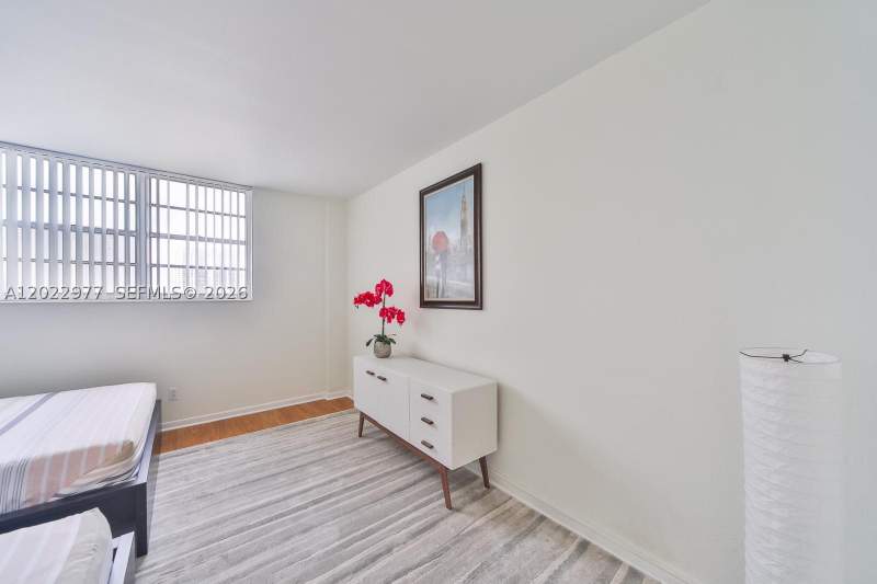 1 bedroom Condominium at 19370 Collins Ave 622, Ocean Reserve Condo, Sunny Isles Beach — photo 4