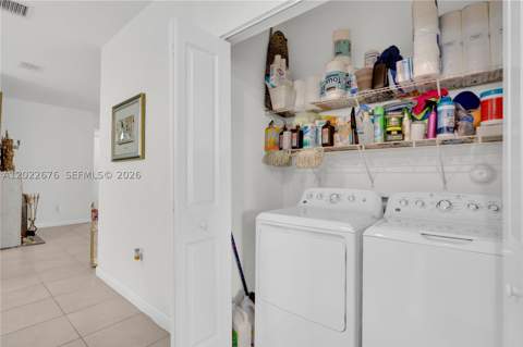 2484 SE 1st St, Homestead FL - photo 12 of 30