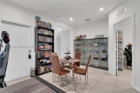 2484 SE 1st St, Homestead FL - photo 23 of 30