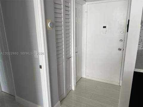1301 NE Miami Gardens Dr 1013W, Miami FL - photo 17 of 27