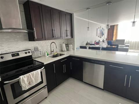 1301 NE Miami Gardens Dr 1013W, Miami FL - photo 8 of 27