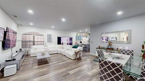 357 W 44th St, Hialeah FL - photo 14 of 89