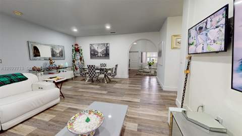 357 W 44th St, Hialeah FL - photo 16 of 89