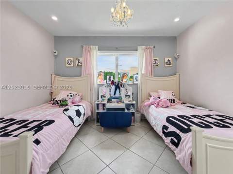 8331 SW 100th St, Miami FL - photo 12 of 36