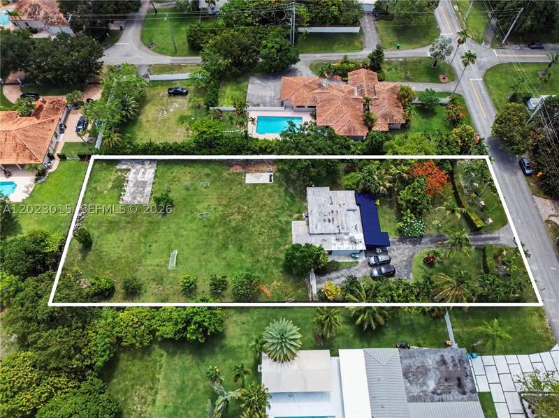 3 bedroom SingleFamilyResidence at 8331 SW 100th St, ContinentalnPark, Miami — photo 2