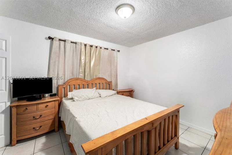 2 bedroom Condominium at 5706 W 26th Ave 5706, Lago Azul Condo, Hialeah — photo 5