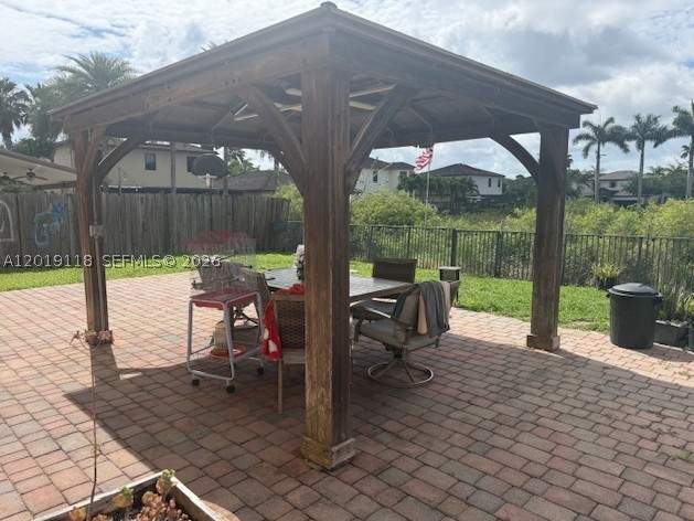 4 bedroom SingleFamilyResidence at 16564 SW 43rd St, Interlaken, Unincorporated Dade — photo 5