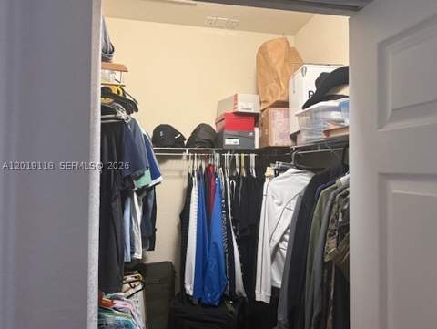 16564 SW 43rd St, Unincorporated Dade FL - photo 7 of 23