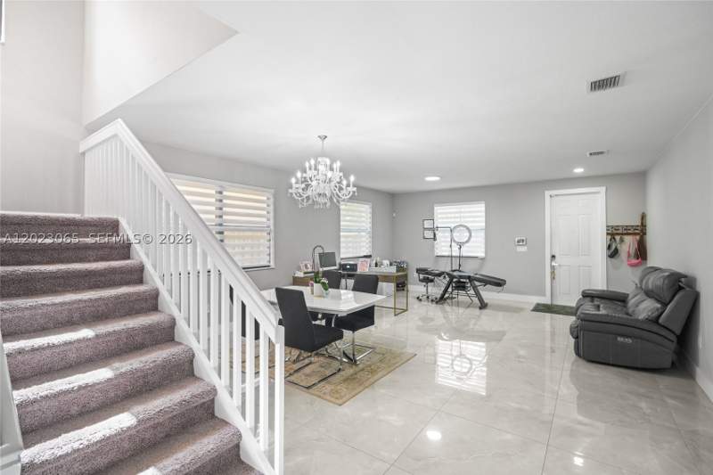 4 bedroom SingleFamilyResidence at 11711 SW 234th St, Silver Palm West, Homestead — photo 2