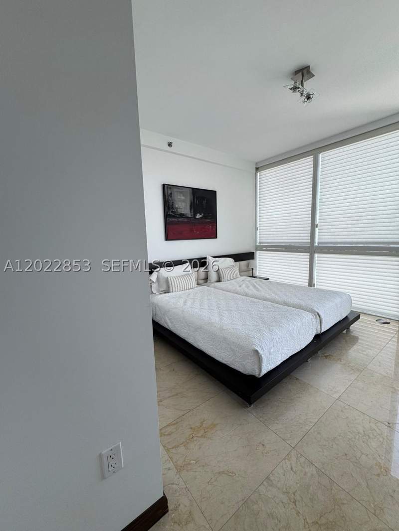 2 bedroom Condominium at 450 Alton Rd 3505, Icon Condo, Miami Beach — photo 2