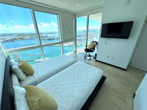 450 Alton Rd 3505, Miami Beach FL - photo 22 of 40