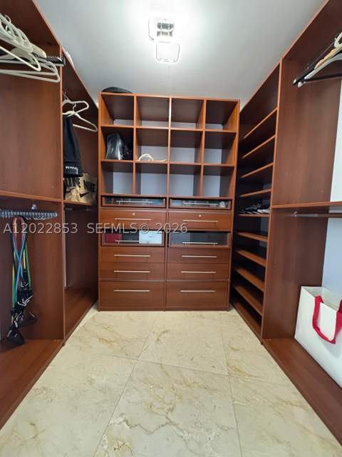 450 Alton Rd 3505, Miami Beach FL - photo 7 of 40