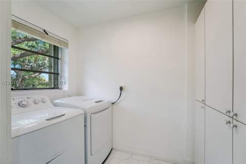 7220 SW 69th Ct, Miami FL - photo 16 of 34