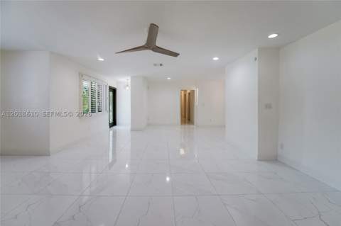 7220 SW 69th Ct, Miami FL - photo 22 of 34