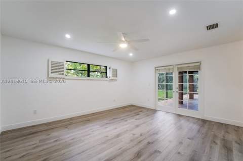 7220 SW 69th Ct, Miami FL - photo 7 of 34