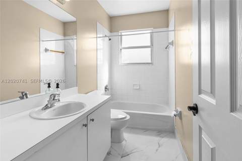 1595 NE 33rd Rd 110-3, Homestead FL - photo 14 of 27