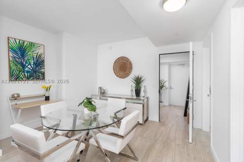 460 NE 28th St 3105, Miami FL - photo 12 of 35