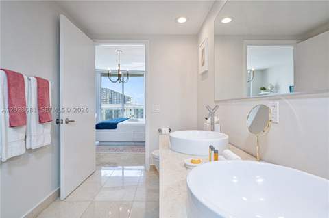 485 Brickell Ave 4206, Miami FL - photo 17 of 46
