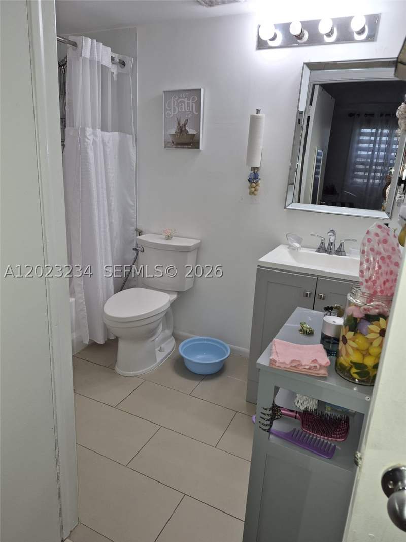 1 bedroom Condominium at 6195 NW 186th St 106, Mirassou Condo, Hialeah — photo 5