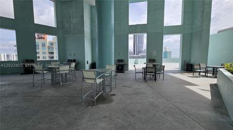 1900 N Bayshore Dr 3717, Miami FL - photo 12 of 21