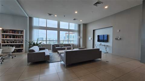 1900 N Bayshore Dr 3717, Miami FL - photo 20 of 21