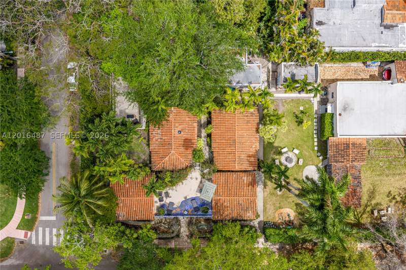 5 bedroom Villa at 1301 Milan Ave 3, Coral Gables Riviera Sec, Coral Gables — photo 4