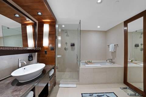6801 Collins Ave 705 (Door 722), Miami Beach FL - photo 12 of 23