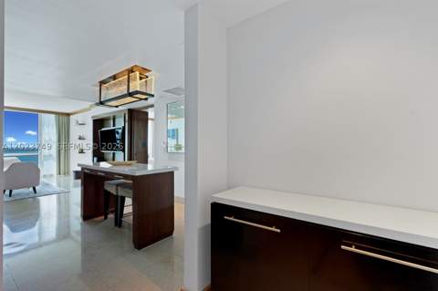 6801 Collins Ave 705 (Door 722), Miami Beach FL - photo 19 of 23