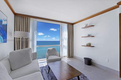 6801 Collins Ave 705 (Door 722), Miami Beach FL - photo 9 of 23